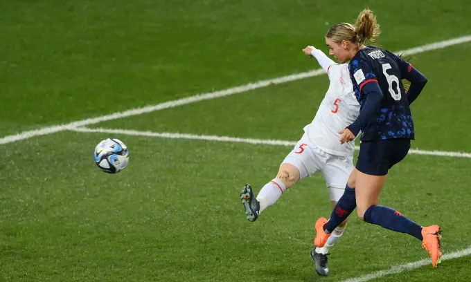 Hà Lan chứng tỏ sức mạnh của đội bóng đang là đương kim á quân thế giới