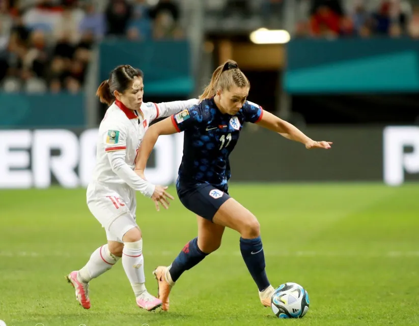 Đội tuyển nữ Việt Nam có trận đấu đầy nỗ lực trước Hà Lan