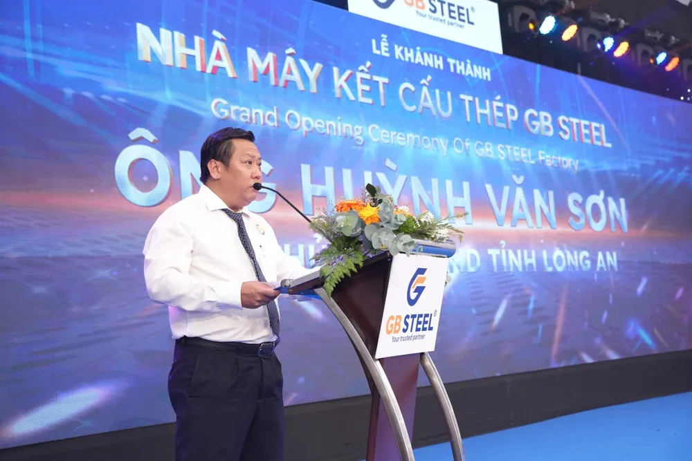 Ông Huỳnh Văn Sơn, Phó chủ tịch UBND tỉnh Long An phát biểu tại buổi lễ