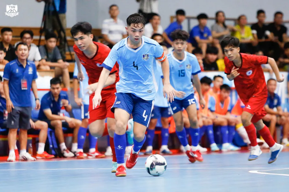 Theo kết quả bốc thăm, bảng A gồm: Thái Sơn Nam TP.HCM, Tân Hiệp Hưng, Hà Nội và FI PVOIL; bảng B gồm Sahako, Thái Sơn Bắc, Cao Bằng và Tân Trụ