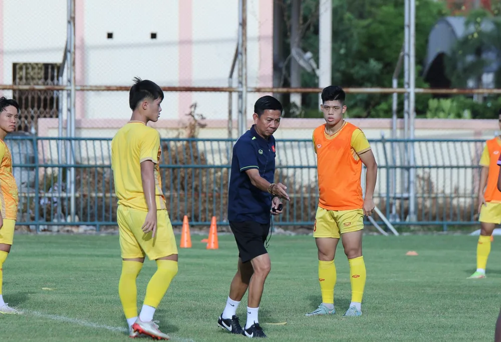 Thầy trò HLV Hoàng Anh Tuấn chỉ còn 2 ngày tập trước khi bước vào Giải U23 Đông Nam Á 2023.