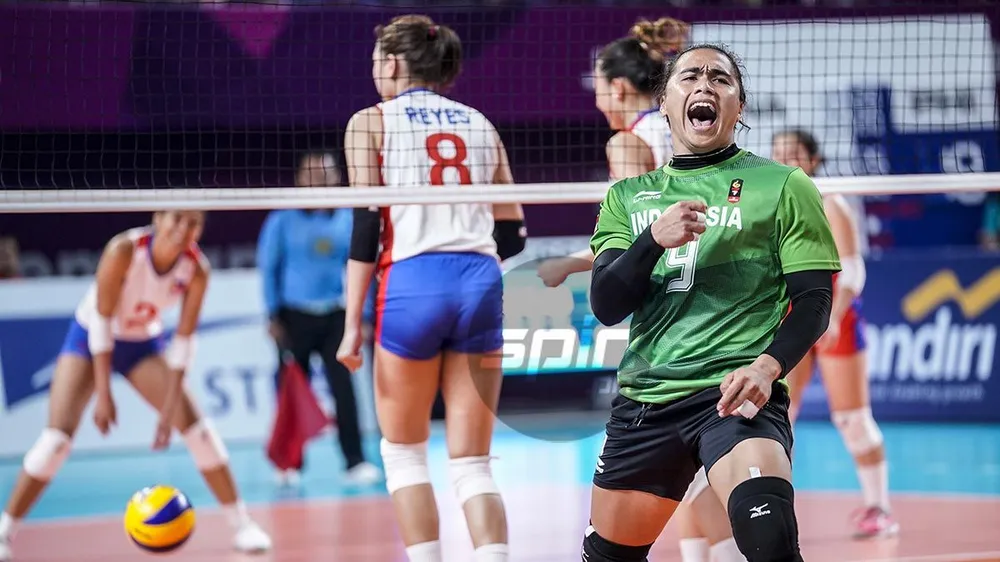 Chủ công Aprilla Manganang (9) khi còn thi đấu trong màu áo đội tuyển nữ Indonesia.