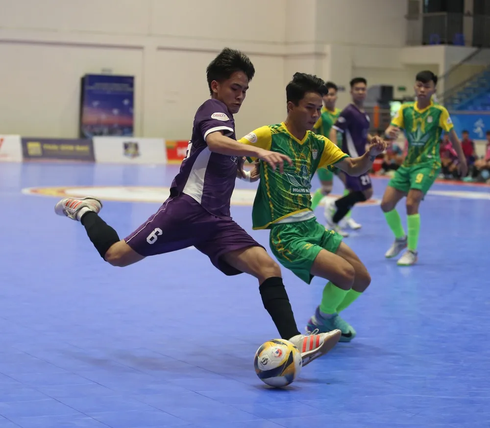 hanoi tim thang halong.jpeg