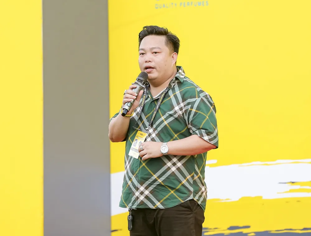 5 - Anh Võ Hoàng Sơn, Nhà tài trợ kim cương PPF Zappa.jpg