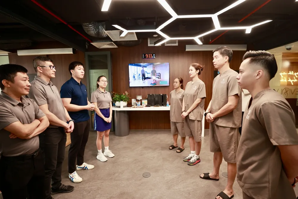 Chuyen gia Australia gioi thieu voi cac VDV trai nghiem 4.jpg