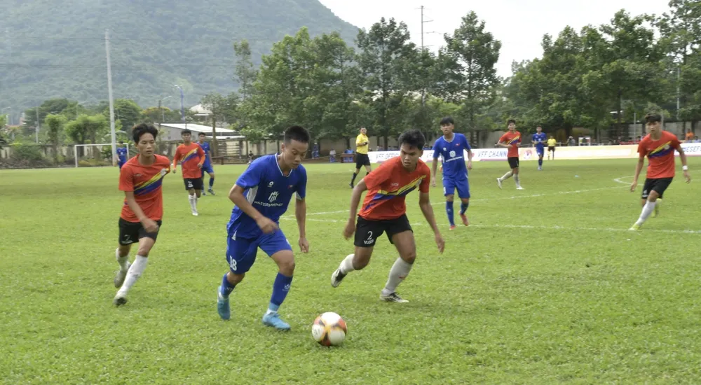 Chia điểm với U21 PVF ở lượt trận thứ 3, đội U21 TPHCM giành vé vào tứ kết. Ảnh: TRÚC GIANG