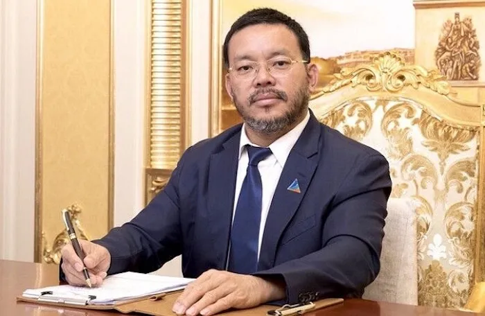 Ông Lương Trí Thìn từ nhiệm thành viên HĐQT Dat Xanh Services 