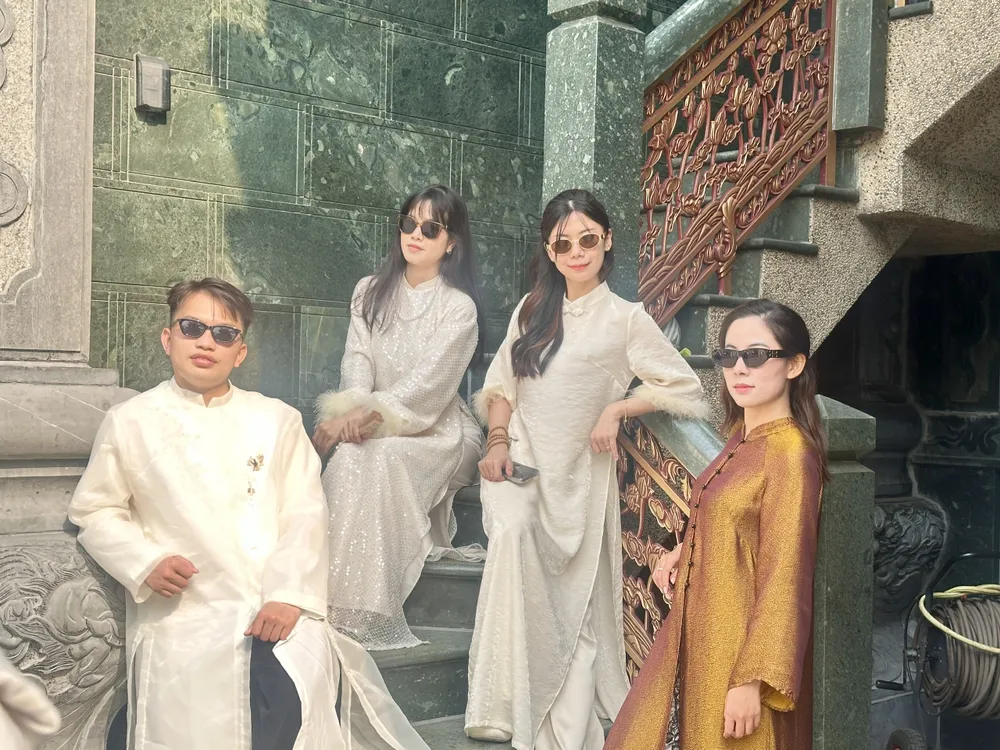 Hinh ao dai 10.jpg