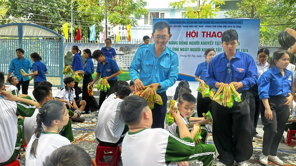 hoi thao anh dương 6.jpg