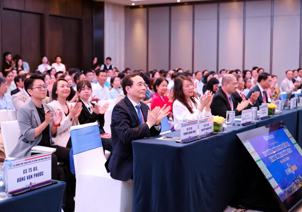 Đại biểu tham dự hội nghị 
