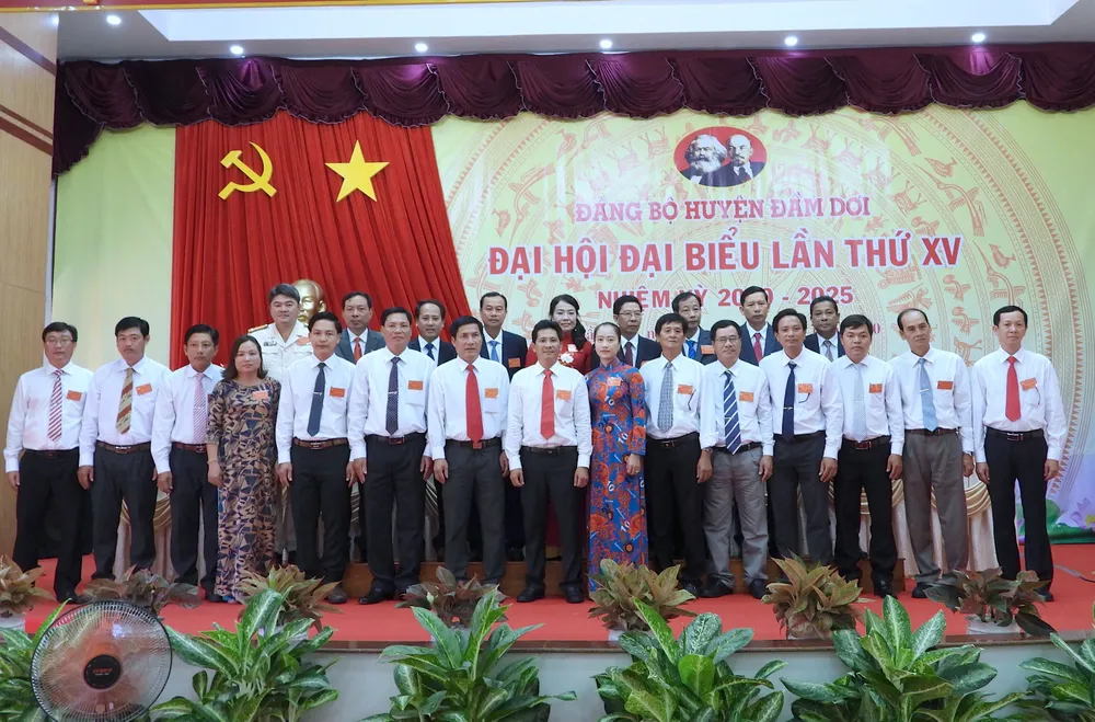 Đồng chí Nguyễn Thanh Luận tái đắc cử Bí thư Huyện ủy Đầm Dơi  ảnh 3