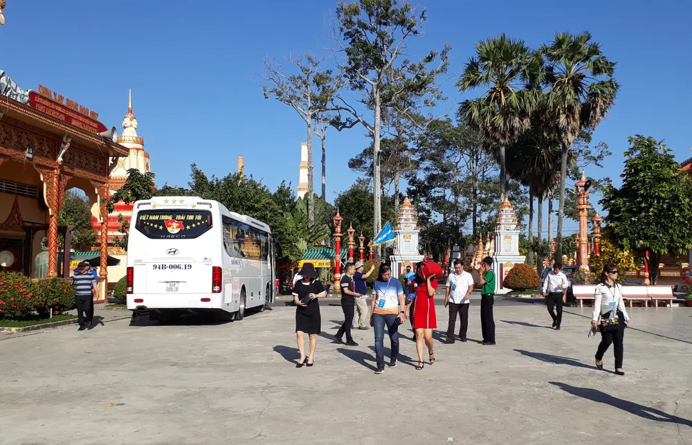 Chùa Xiêm Cán hơn 130 tuổi được công nhận là điểm du lịch tiêu biểu ĐBSCL ảnh 3