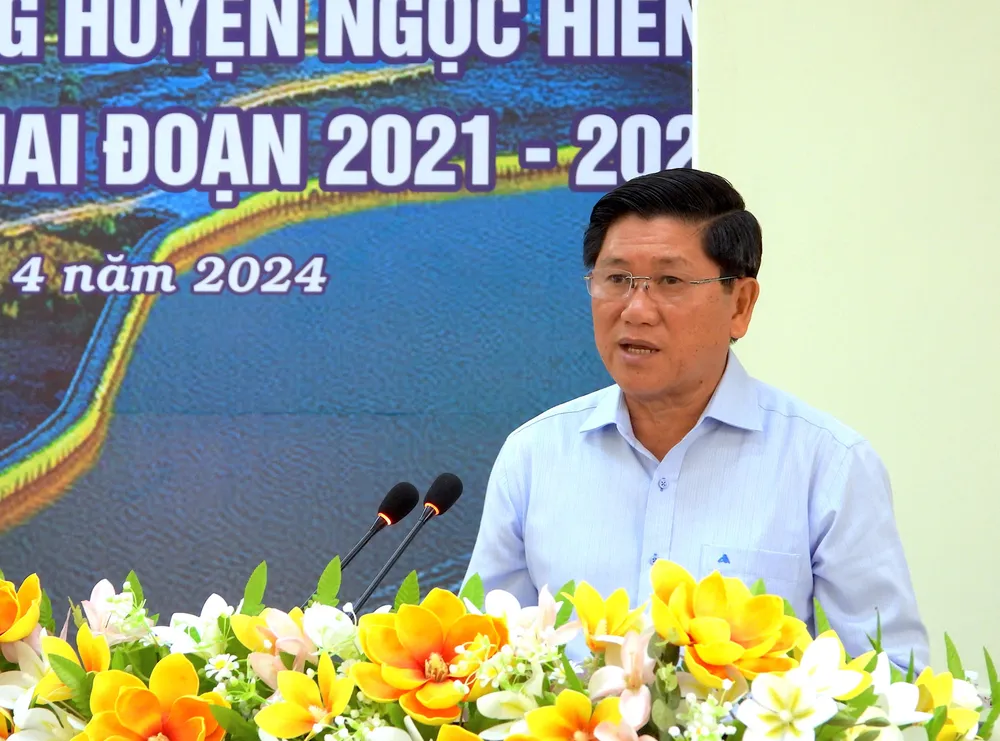 Le Van Su PB tai Ngoc Hien.jpg