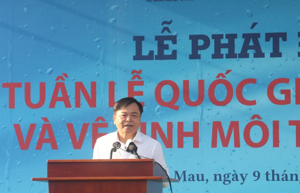 Thu truong Bo NN Hiep 1.jpg