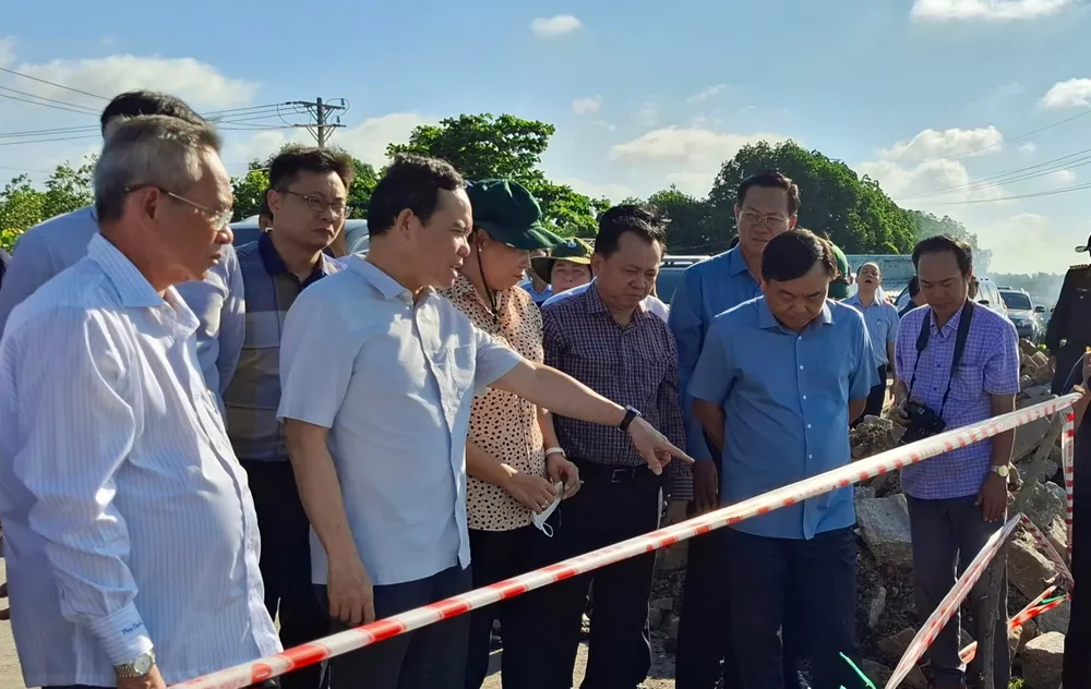 Kiem tra sat lo 2.jpg