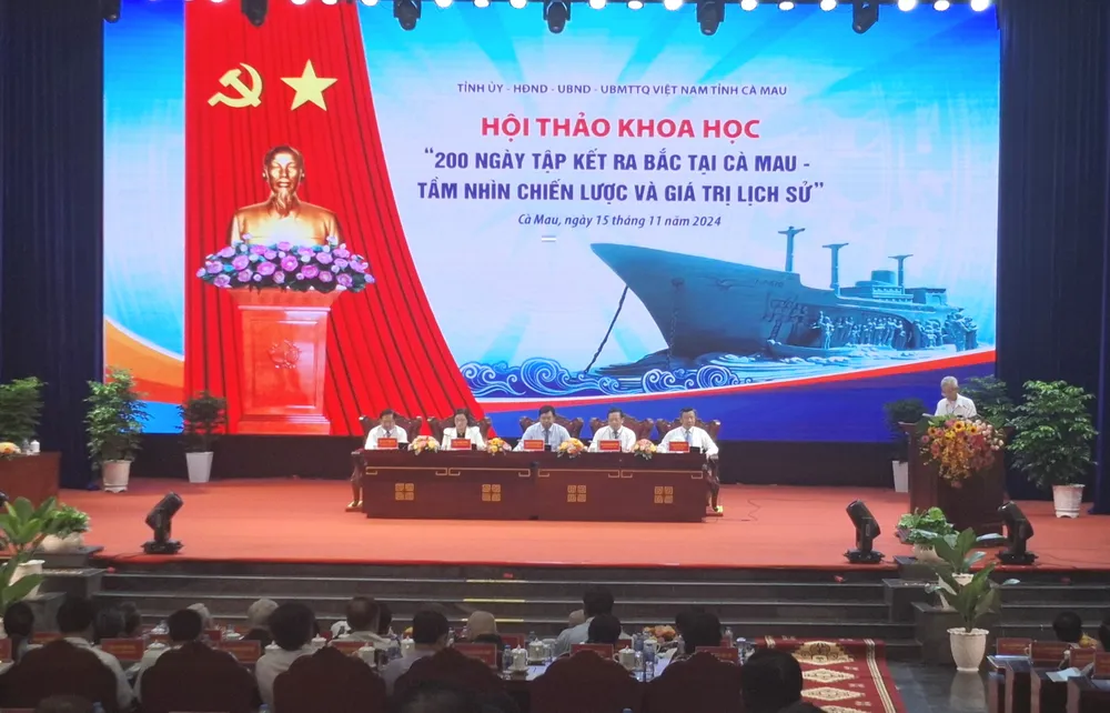 Quang canh hoi thao.jpg