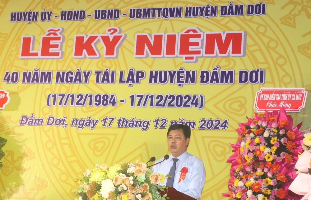 Bi thu tinh uy 1.jpg