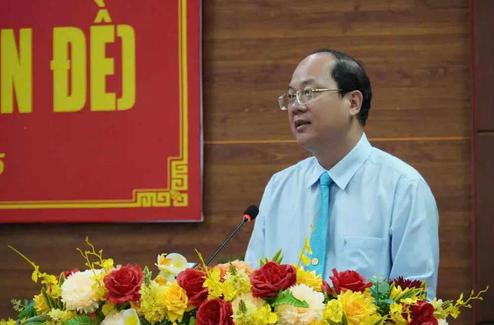 Bí thư Tỉnh ủy Cà Mau Nguyễn Hồ Hải phát biểu tại kỳ họp