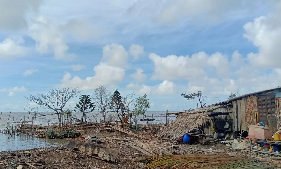 Sat lo bien dong xa Tam Giang Tay CM.jpg