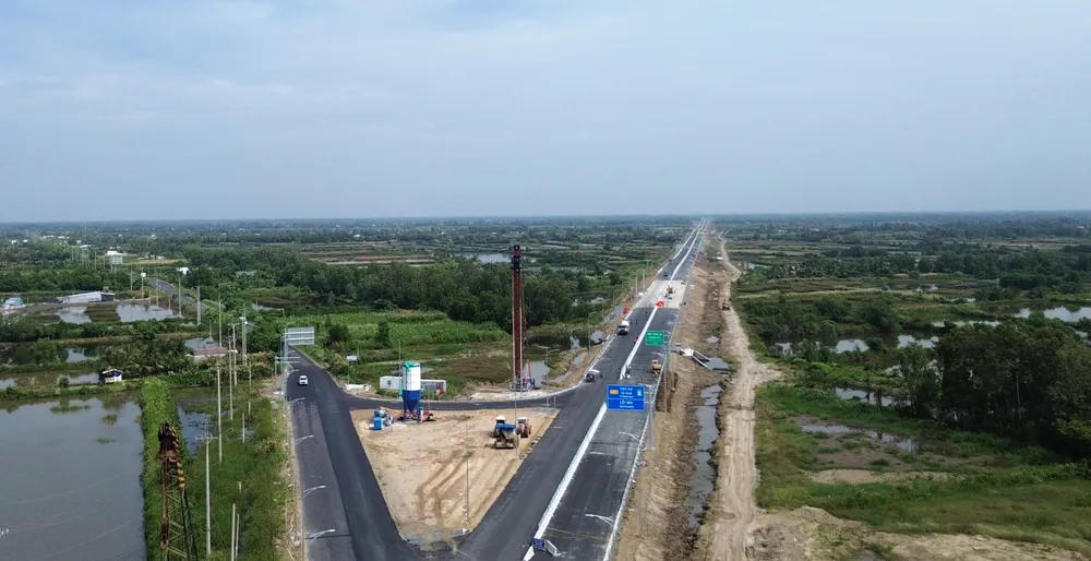 Cao toc Can Tho-Ca Mau 2.jpg