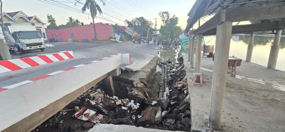 Hiện trường vụ sạt lở 3.jpg