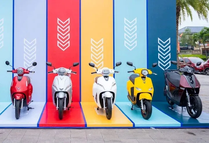 XE MÁY ĐIỆN.2.png