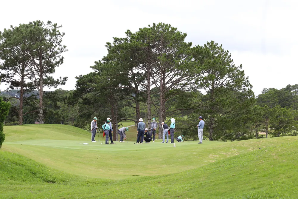 Sân golf Đà Lạt do Công ty CP Hoàng gia ĐL đầu tư (ẢNH: VĂN PHONG)