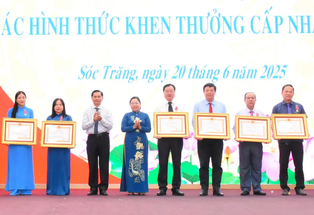 10 năm triển khai thực hiện Chỉ thị số 05-CT/TW10 Nhiều kết quả toàn diện và thực chất