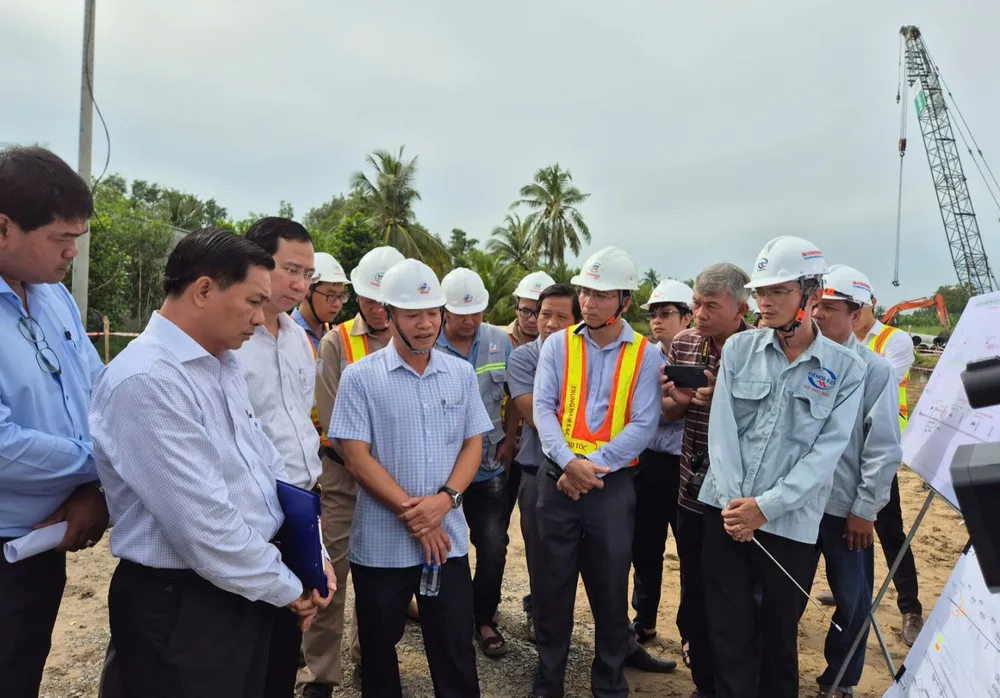  Lãnh đạo tỉnh Sóc Trăng kiểm tra tiến độ Dự án thành phần 4