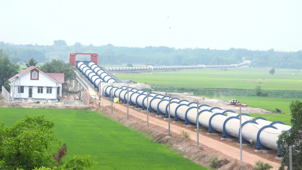 Dự án tưới tiêu vượt sông Vàm Cỏ Đông đi vào hoạt động từ năm 2023 góp phần phát triển nông nghiệp tỉnh Tây Ninh mới