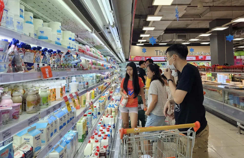 Siêu thị Co.opmart đang thay đổi không gian mua sắm hiện đại, thân thiện hơn để đáp ứng xu hướng mua sắm của người tiêu dùng 
