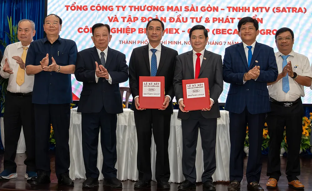 SATRA ký kết hợp tác chiến lược với Tập đoàn Becamex (ẢNH: SATRA)