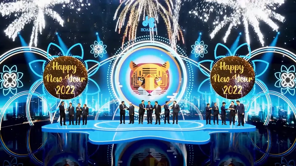 Tập thể HĐQT, Ban Lãnh đạo Tập đoàn Xây dựng Hòa Bình tham dự  Lễ Tổng kết 