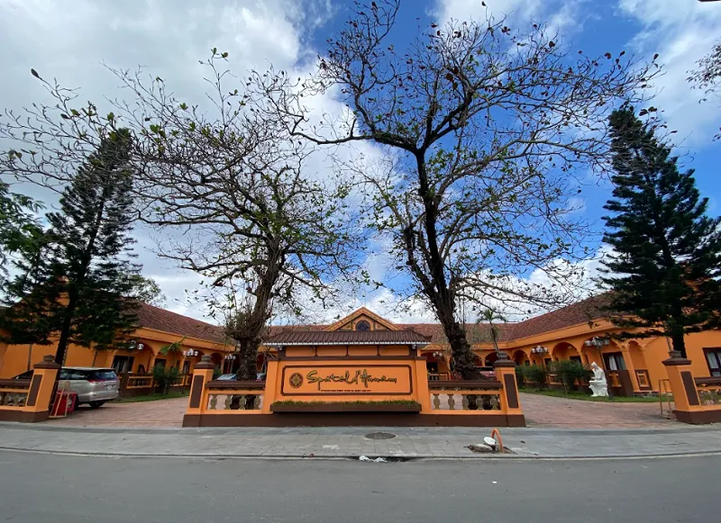 Không gian cổ kính, đậm chất hoài cổ của Spatel d'Annam