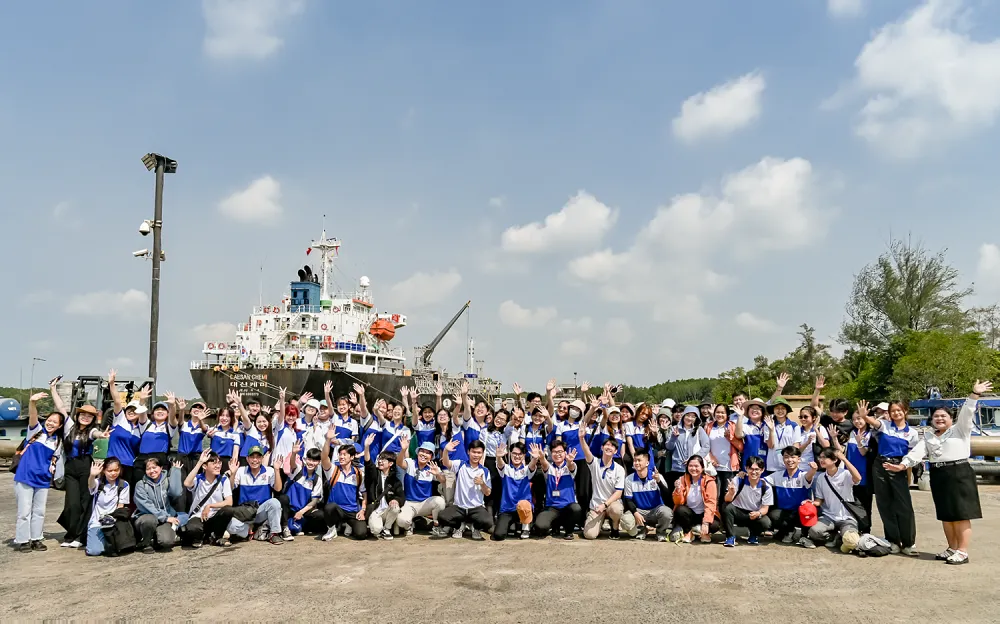 Đoàn sinh viên của Trường Đại học Sài Gòn (Khoa Sư phạm Khoa học Tự nhiên) đã có chuyến tham quan Công ty Vedan Việt Nam Đoàn sinh viên của Trường Đại học Sài Gòn (Khoa Sư phạm Khoa học Tự nhiên) đã có chuyến tham quan Công ty Vedan Việt Nam