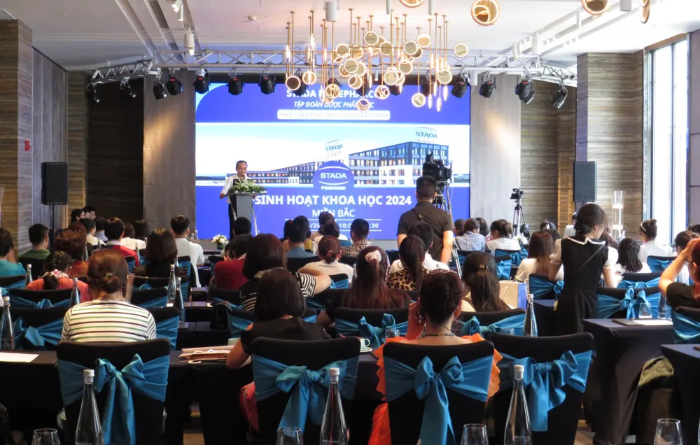 1. khung cảnh điểm cầu Hà Nội.jpg