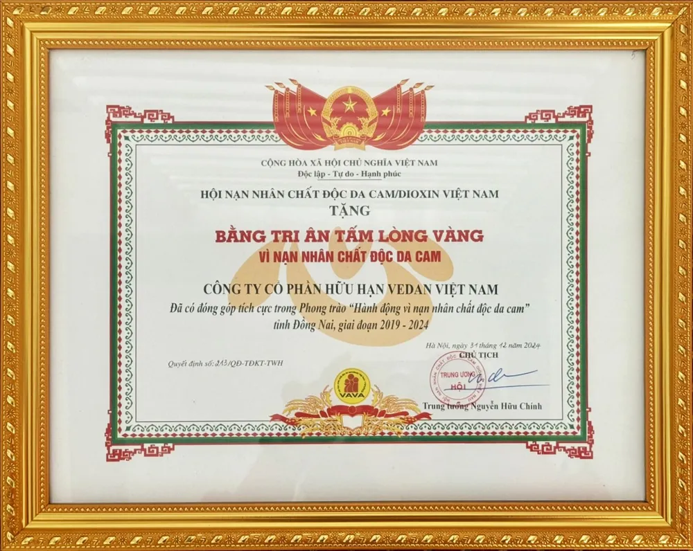 Vedan Việt Nam nhận bằng tri ân của Trung ương Hội nạn nhân chất độc da cam.jpeg