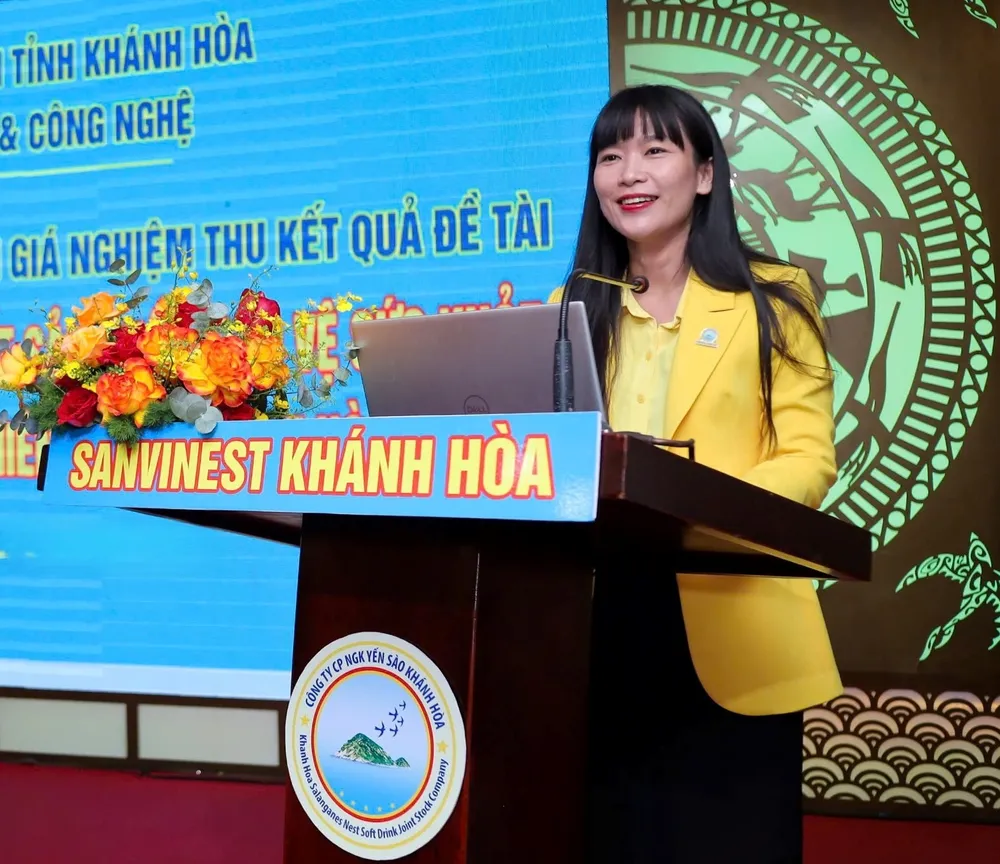 Hinh chan dung Chu tich.JPG