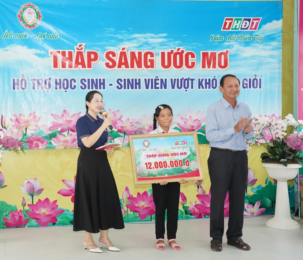 anh kem bai xskt.JPG