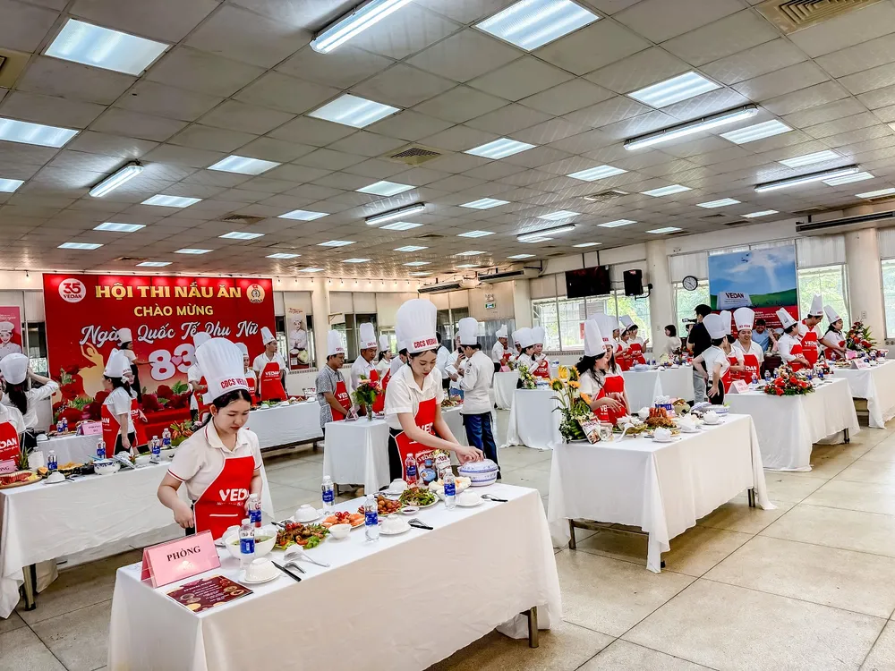 Các bài thi nấu ăn được các thí sinh đầu tư tỉ mỉ và trình bày đẹp mắt.jpg