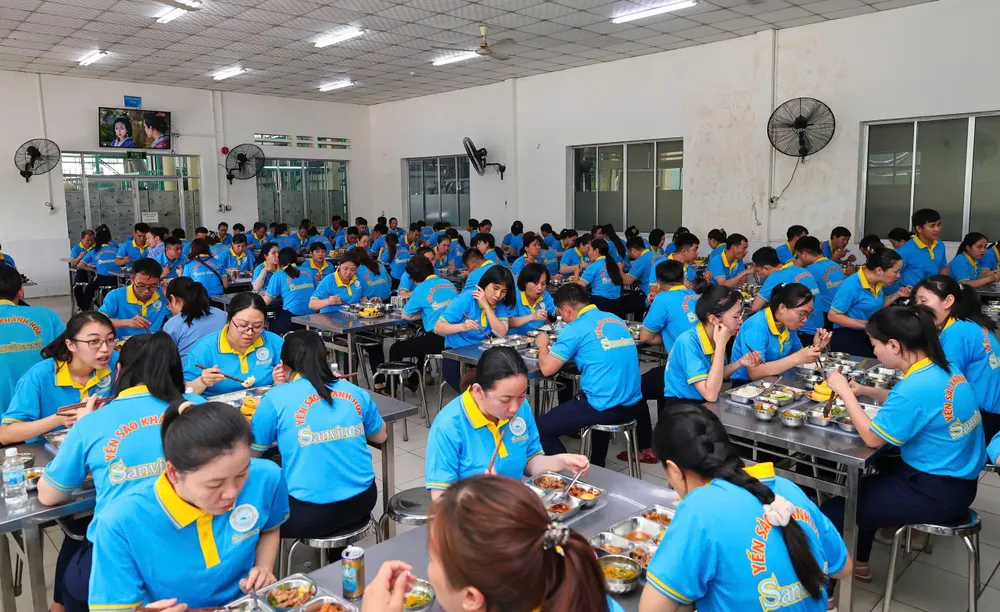 Bữa cơm công đoàn_NMDK_1.jpg