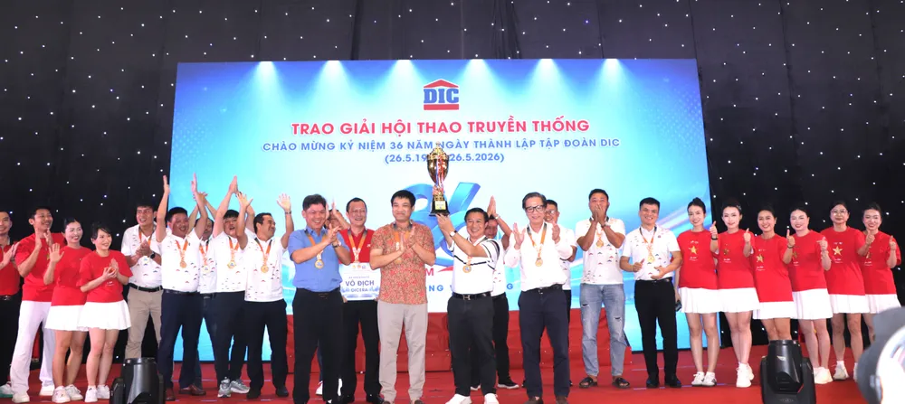 Tập đoàn DIC tổ chức tổng kết, trao giải hoạt động thể thao – văn nghệ kỷ niệm 36 năm thành lập