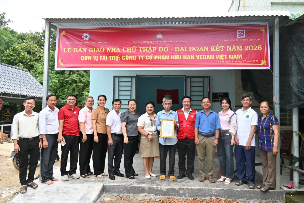 Lễ bàn giao nhà Chữ thập đỏ - Đại đoàn kết cho gia đình ông Trần Văn Ân.JPG