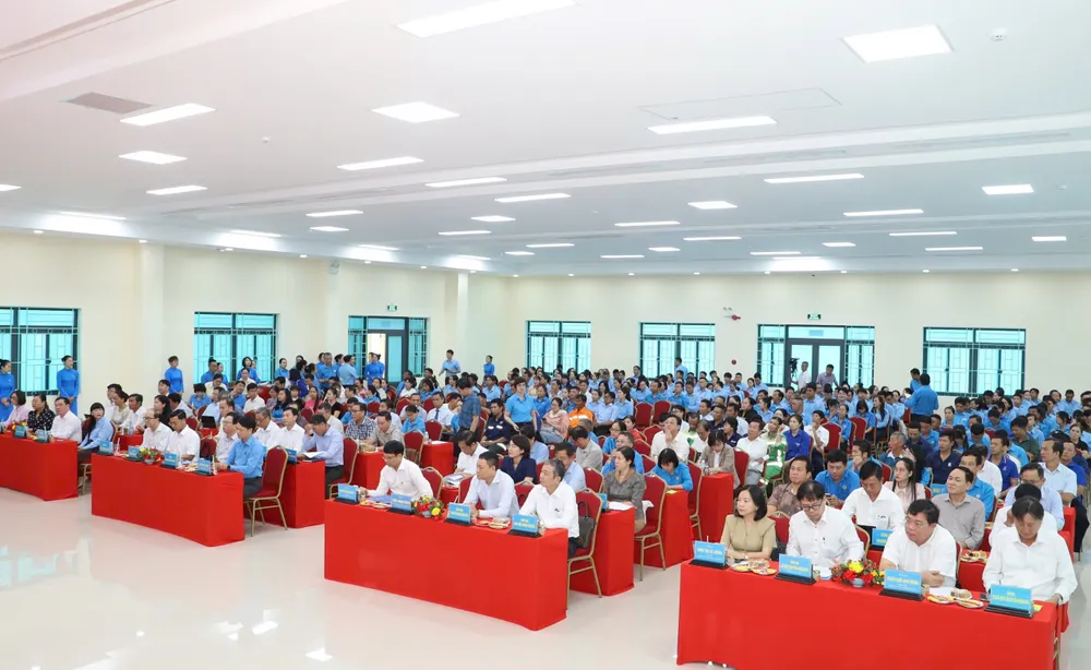Quang cảnh hội nghị_.jpg