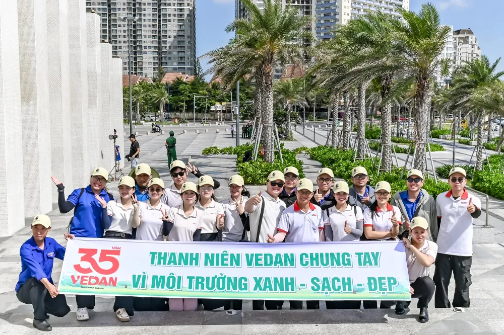 Tình nguyện viên là CBCNV Vedan Việt Nam tập hợp tham hoạt động.jpg