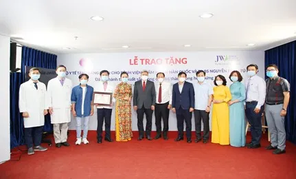 Bộ Y tế vinh danh bác sĩ Tú Dung điều trị thành công bệnh hiếm gây biến dạng mặt ảnh 2