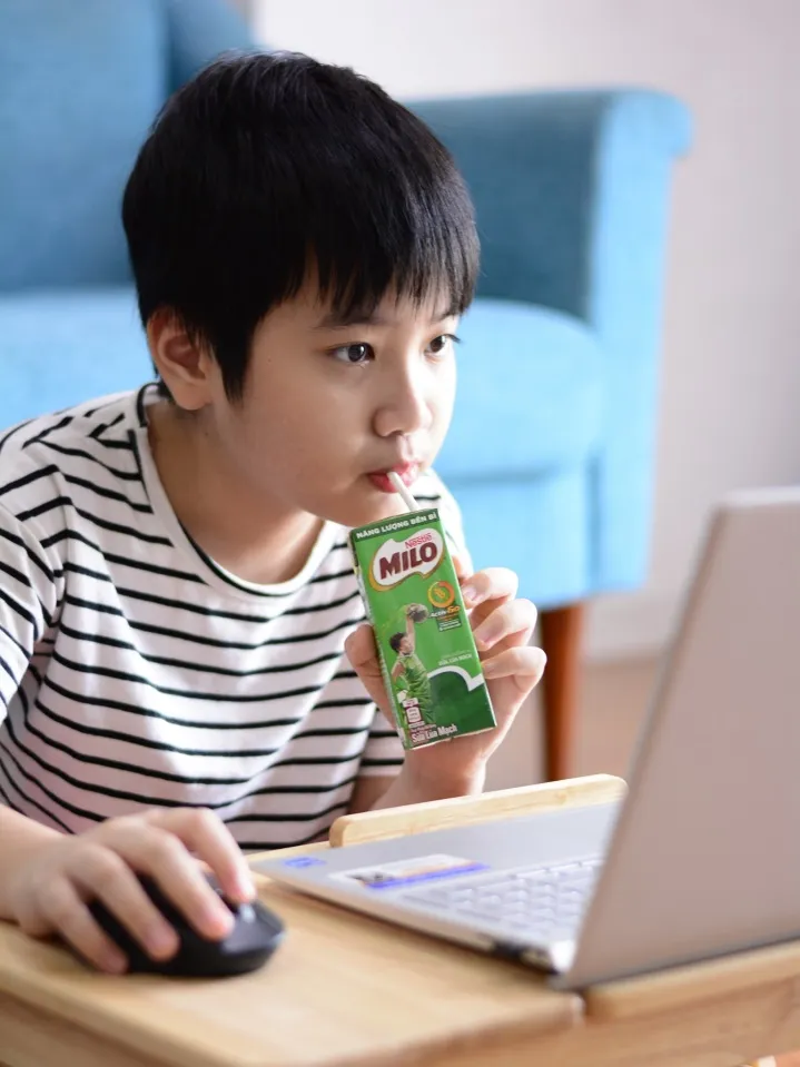 Không quá sớm để dạy trẻ về “tiêu dùng xanh” ảnh 1