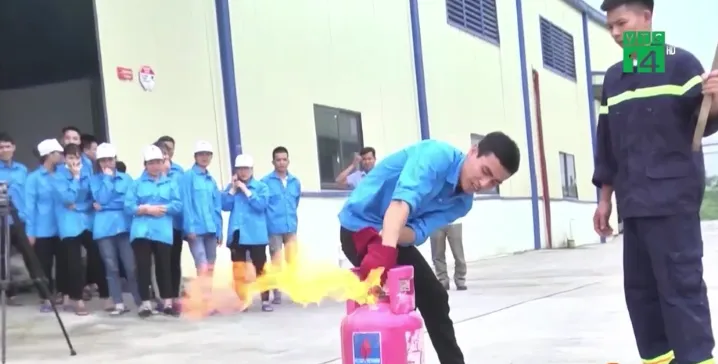 Theo dõi chương trình “Cùng toàn dân phòng cháy nổ” để trang bị kỹ năng chữa cháy và thoát nạn cần thiết ảnh 1