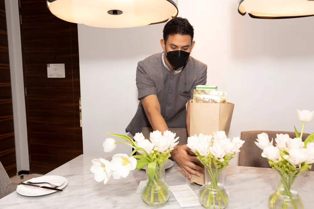 Khách hàng Grand Marina, Saigon “dùng thử” phong cách sống hàng hiệu ảnh 3