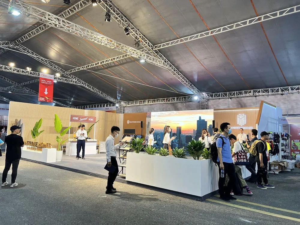 Masterise Homes đồng hành cùng hơn 6.000 VĐV tại Hà Nội Marathon Techcombank ảnh 2